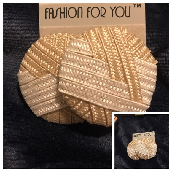 Tan & White Thread Color Block Wrapped Earrings - Picture 1 of 8